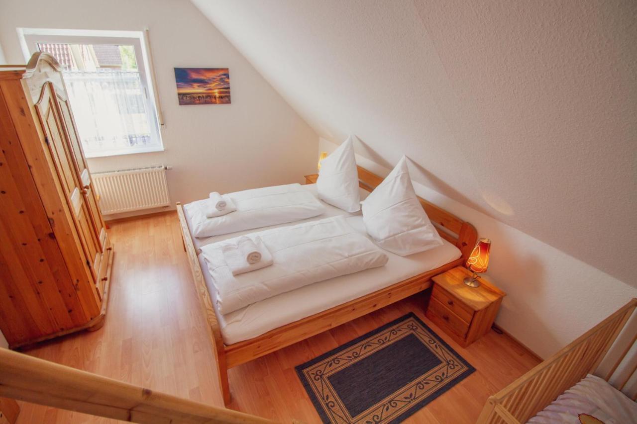 Appartement Haus Leuchtturm - Ebbe à Krummhörn Extérieur photo
